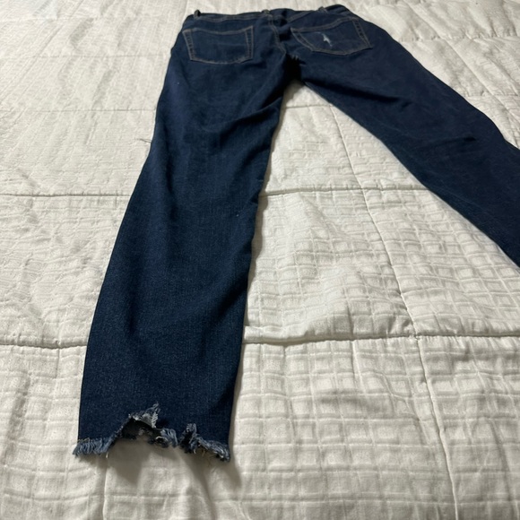 Universal thread highest rise skinny jeans size 8 - Picture 4 of 6